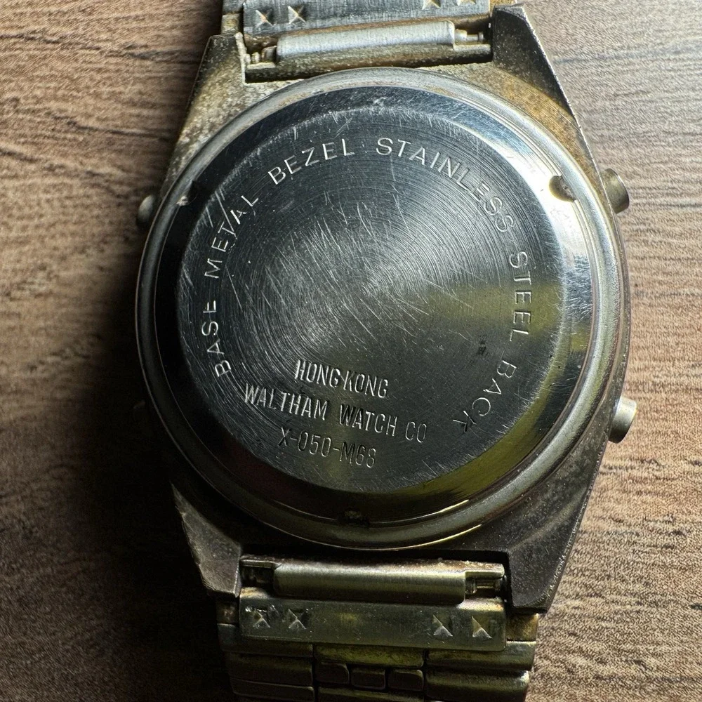 Vintage Waltham Digital Quartz Watch Gold Tone Alarm/Chronograph - Untested